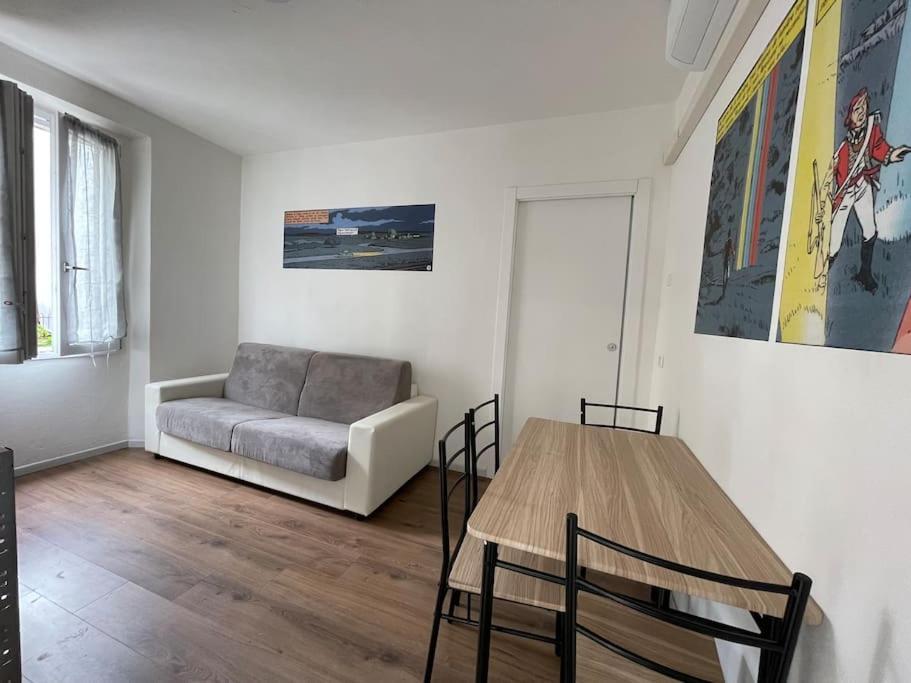 L'Etrange Rendez-Vous Tome 1 Apartment กาโรนา ภายนอก รูปภาพ